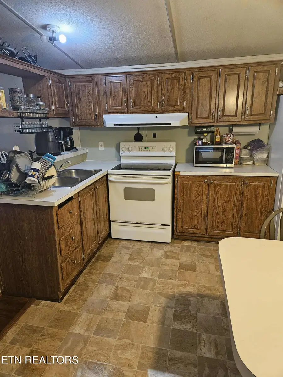 814 Hassler Mill Rd, Harriman, TN 37748 - #3