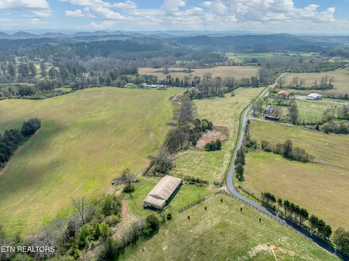 1220 Floyd Walker Rd #1, Maryville, TN 37801 - #1