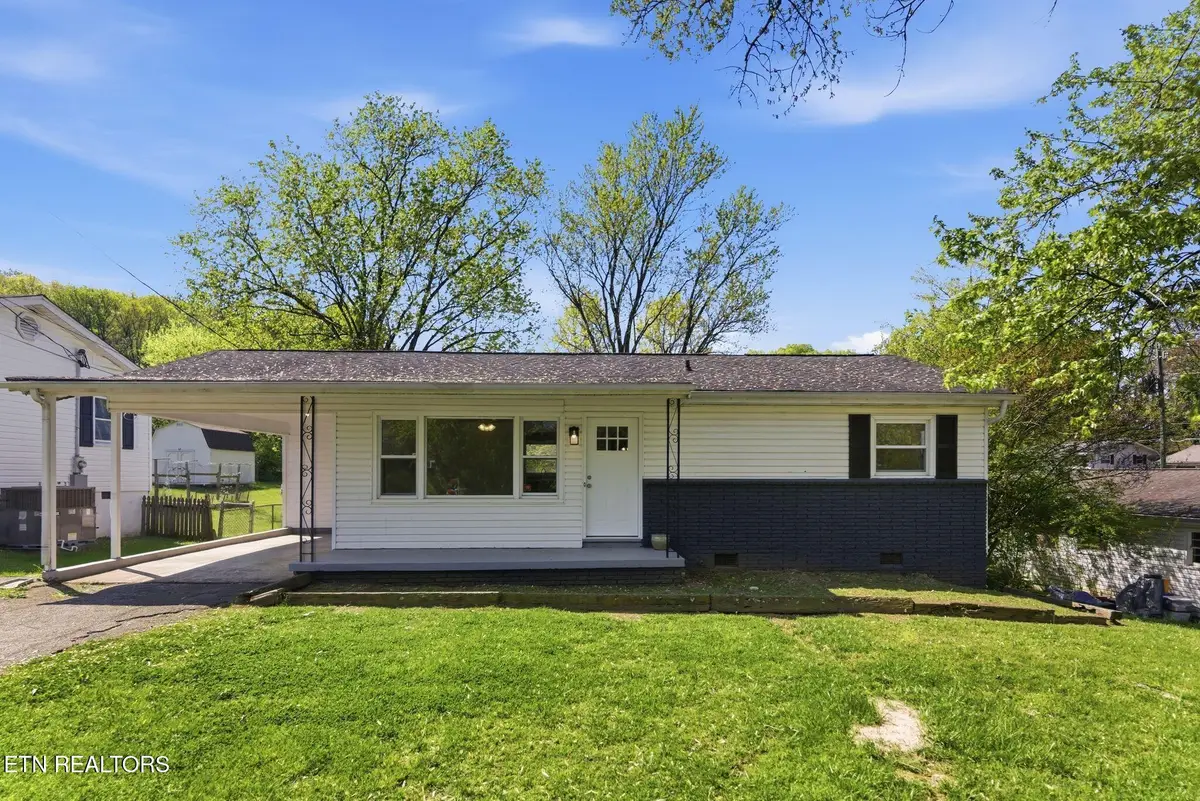 2210 W Gilbert Lane, Knoxville, TN 37920 - #1