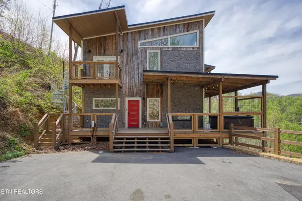 3322 Sugar Maple Loop Rd, Sevierville, TN 37862