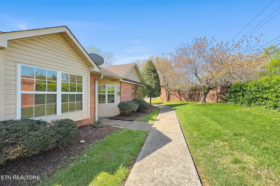 4554 Shamus Way, Knoxville, TN 37918 - #2