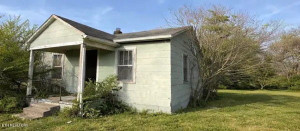 1100 Sunrose Rd, Knoxville, TN 37914