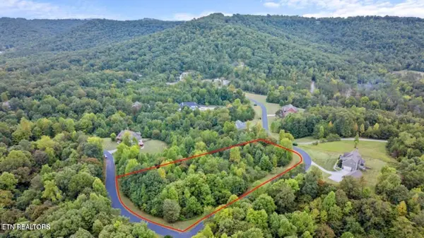 4508 Highland Woods Way, Powell, TN 37849