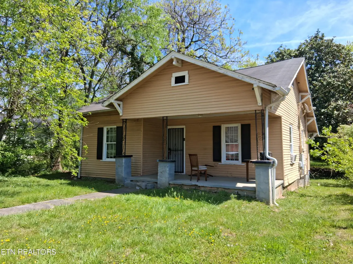 2532 Selma Ave, Knoxville, TN 37914 - #1