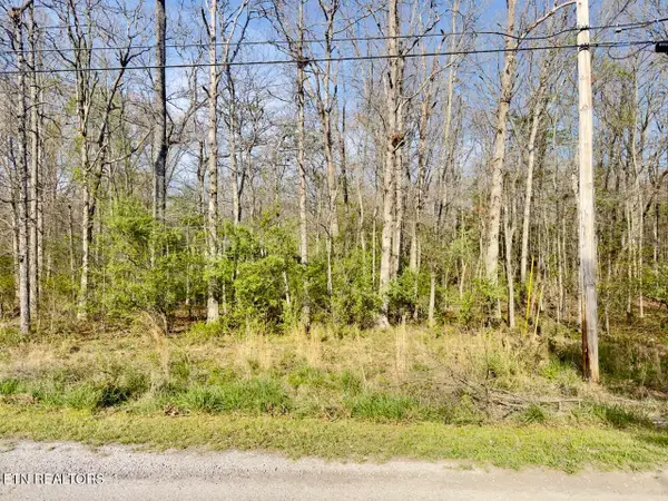 159 Broken Arrow Drive, Crossville, TN 38572