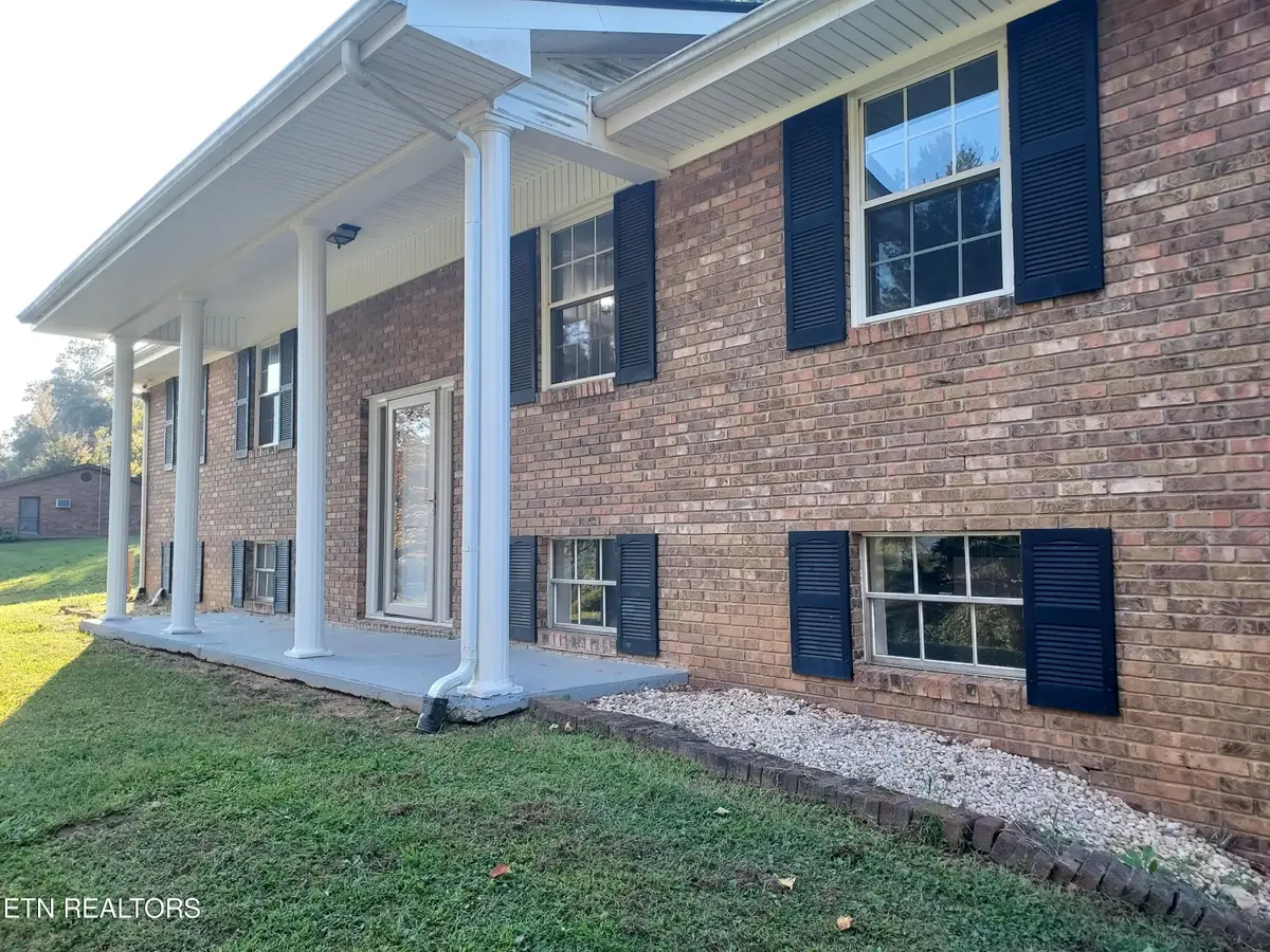 379 Luther Villa Rd, Sneedville, TN 37869 - #1