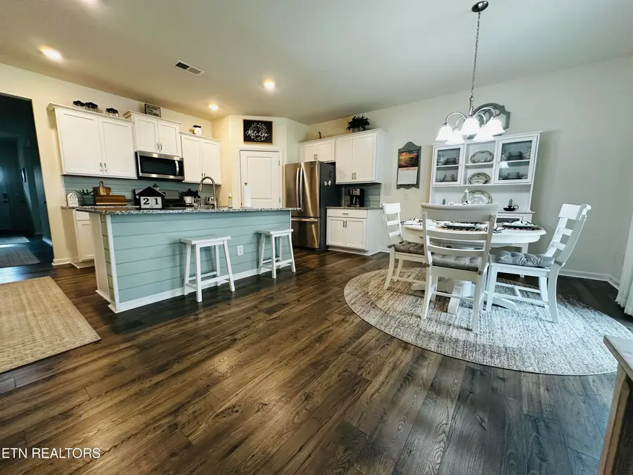 542 Cliff St, Morristown, TN 37814 - #3