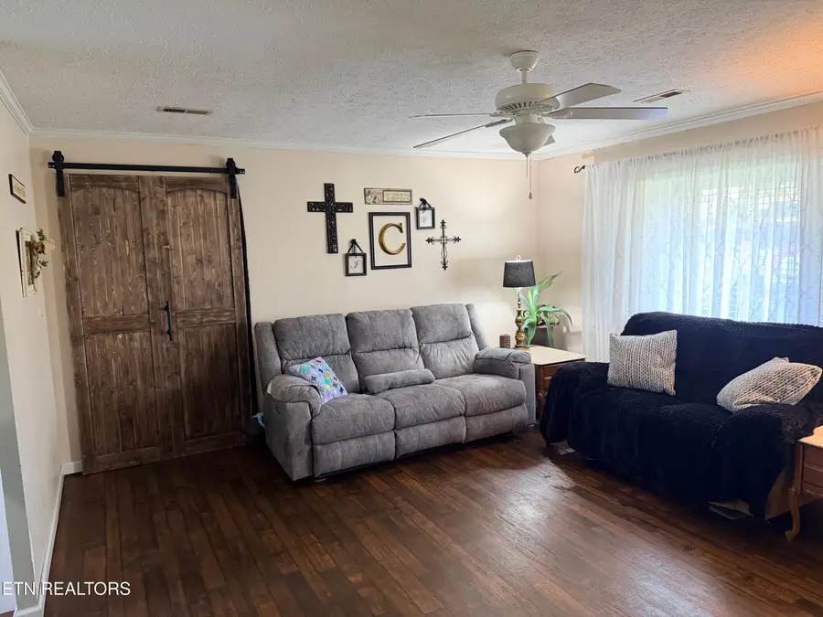 2024 Rose Drive, Tazewell, TN 37879 - #2