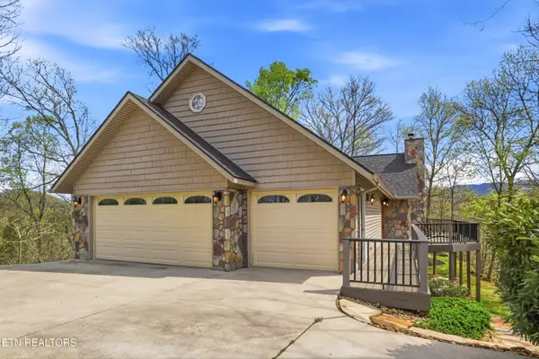 2012 Old Chilhowee Rd, Seymour, TN 37865
