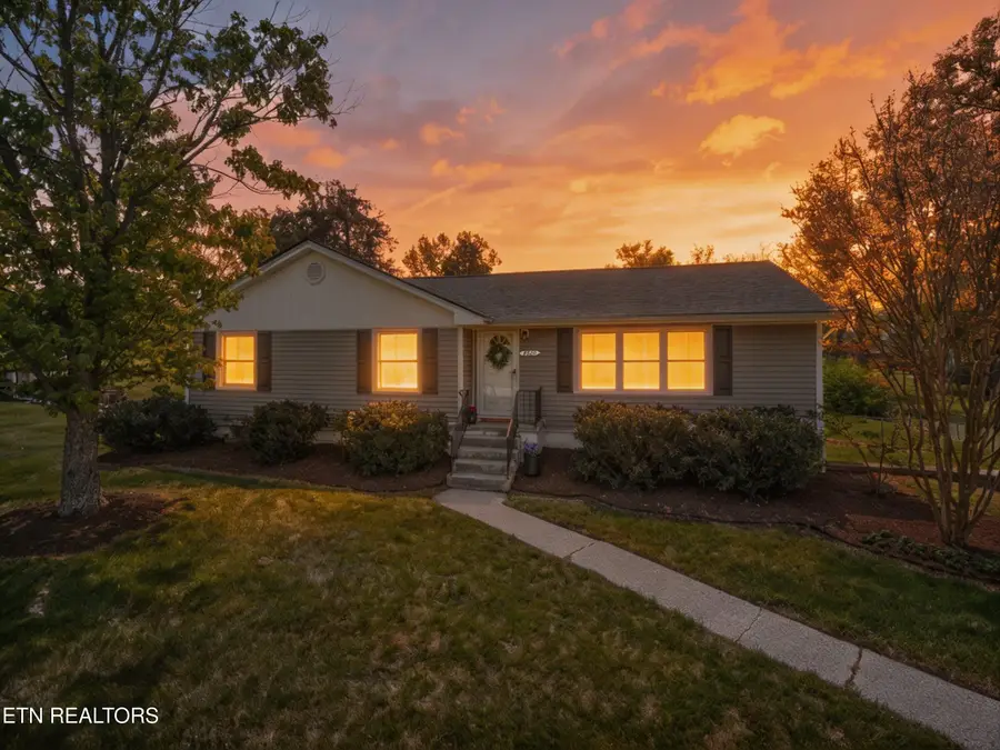 8520 Garrison Drive, Knoxville, TN 37931 - #3