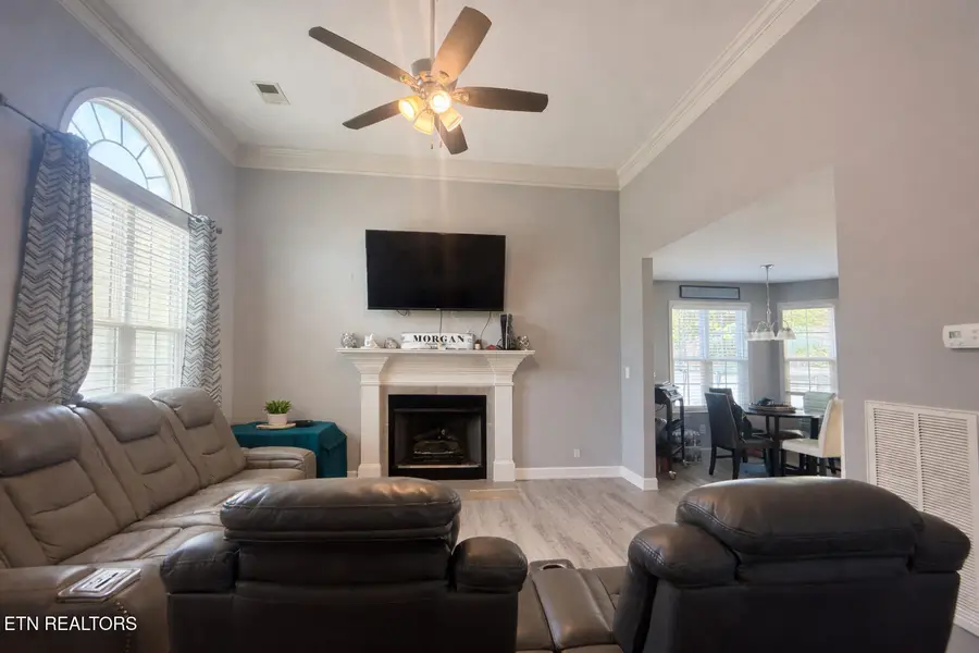 2856 Browder Hollow Rd, Lenoir City, TN 37771 - #3