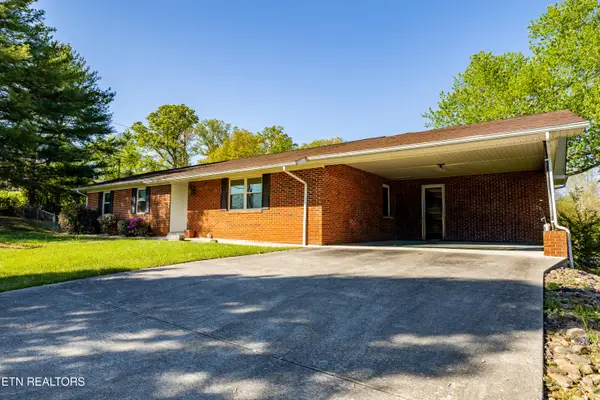 807 Marcaro Lane, Maryville, TN 37801