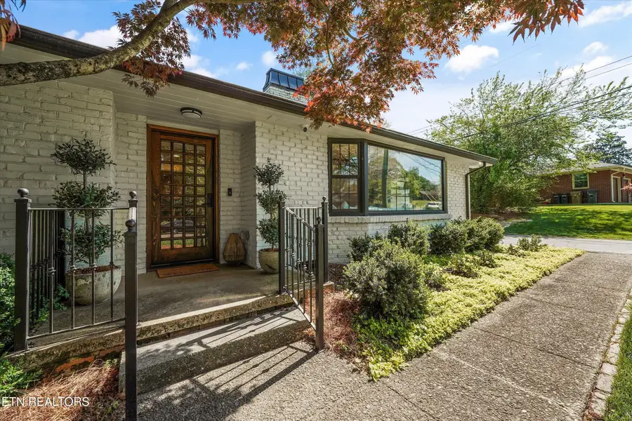 6918 Sheffield Drive, Knoxville, TN 37909 - #2