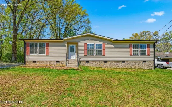 810 Stevens Lane, Lenoir City, TN 37771