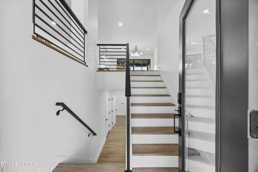 411 Hampton Way, Dandridge, TN 37725 - #3