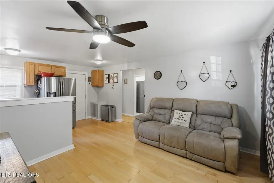 2531 Cecelia Ave, Maryville, TN 37804 - #3