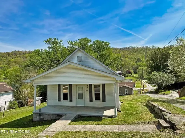 608 Wright St, Jellico, TN 37762