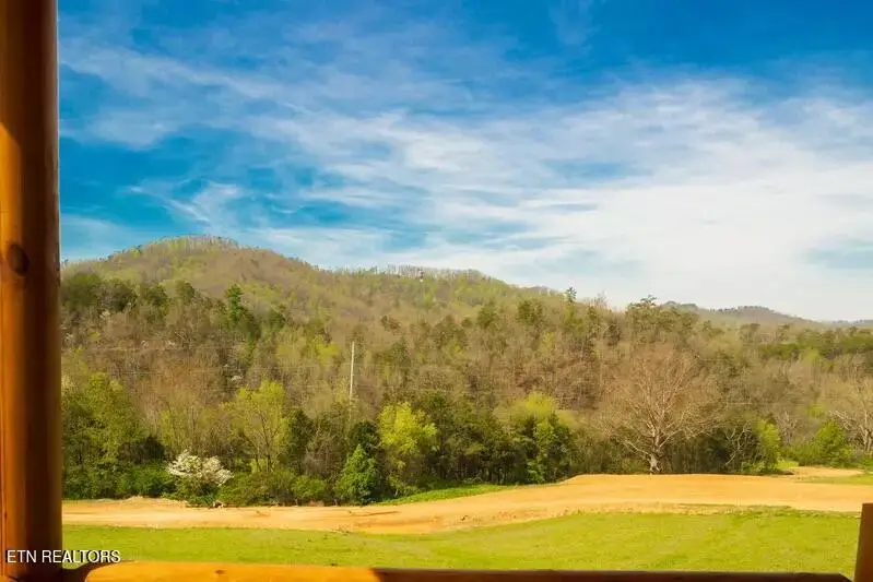 3730 Heritage Hills Drive, Pigeon Forge, TN 37863 - #2