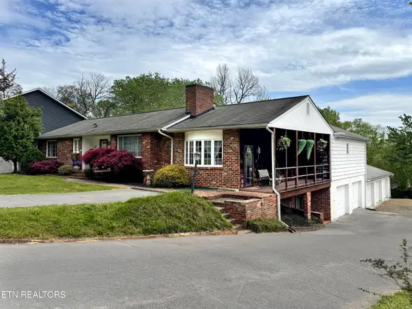 2802 Mineral Springs Ave, Knoxville, TN 37917