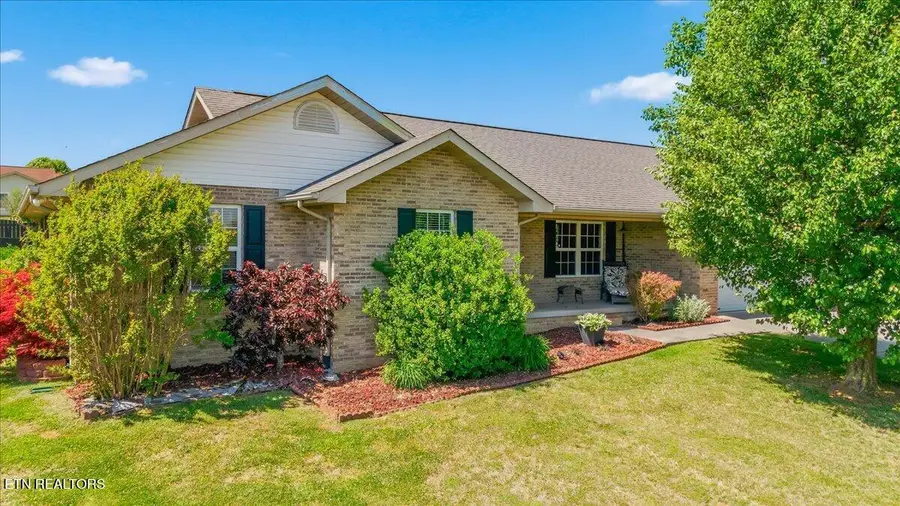 1267 Stewart St, Sevierville, TN 37876 - #2