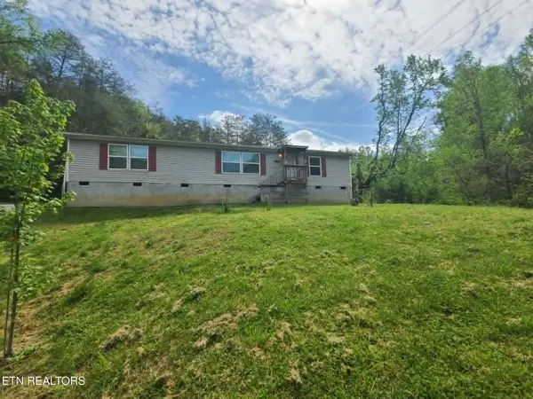 468 Sugar Loaf Rd, Seymour, TN 37865