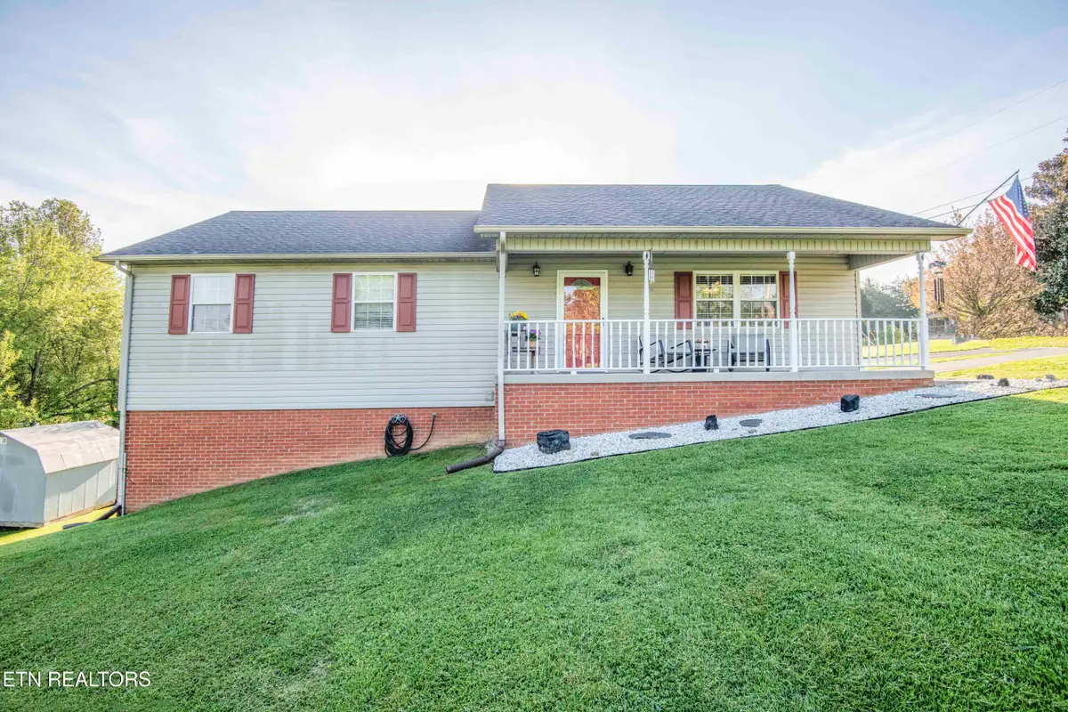 127 Courtney Circle, Cumberland Gap, TN 37724 - #1