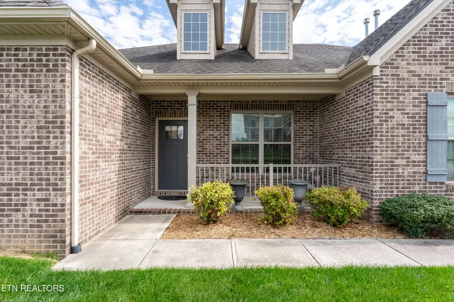 451 Granada Drive, Lenoir City, TN 37772 - #3