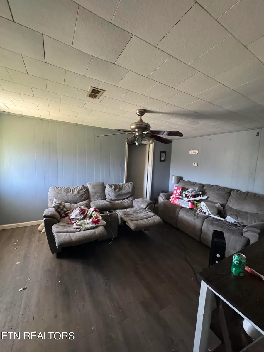 140 Phipps Drive, Washburn, TN 37888 - #3