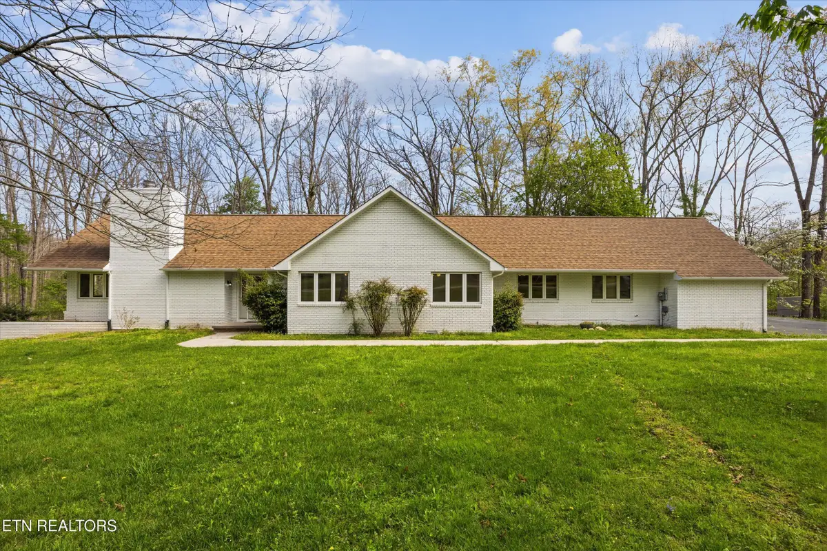 696 Laurel Circle, Crossville, TN 38555 - #1