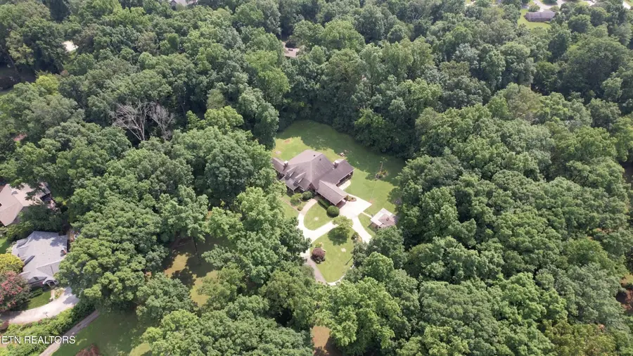 115 Orangewood Drive, Maryville, TN 37803 - #2