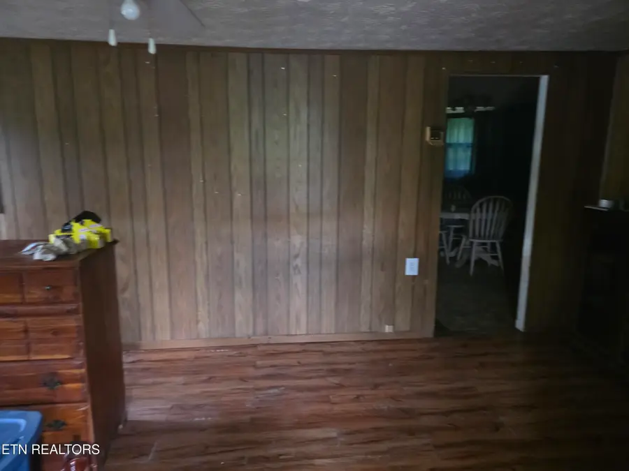 112 Cemetery Rd, Caryville, TN 37714 - #3