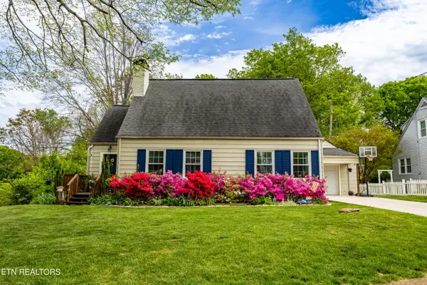 910 Mountain View Ave, Maryville, TN 37803