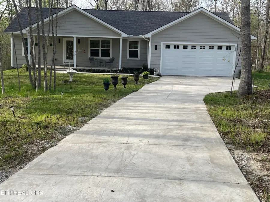 359 Youngs Ford Rd, Jamestown, TN 38556 - #3