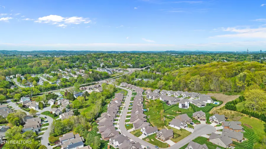 1046 Westland Creek Blvd, Knoxville, TN 37923 - #2