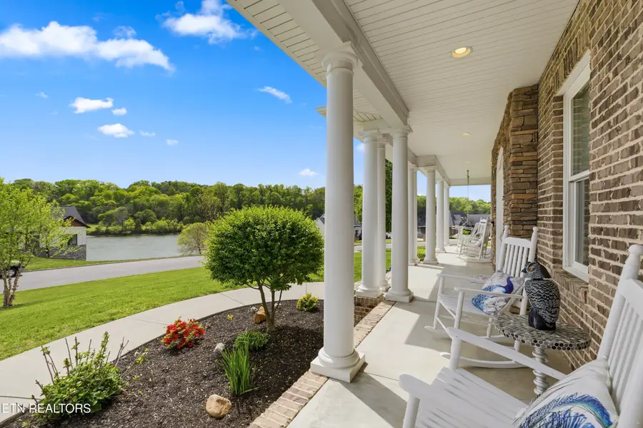 2725 River Island Boulevard, Kodak, TN 37764 - #3