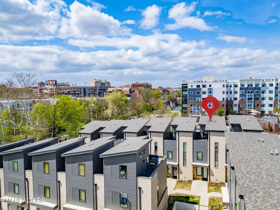 306 W Blount Ave, Knoxville, TN 37920 - #2