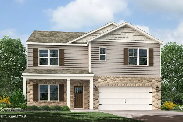 1304 Three Horses Lane, Maryville, TN 37803