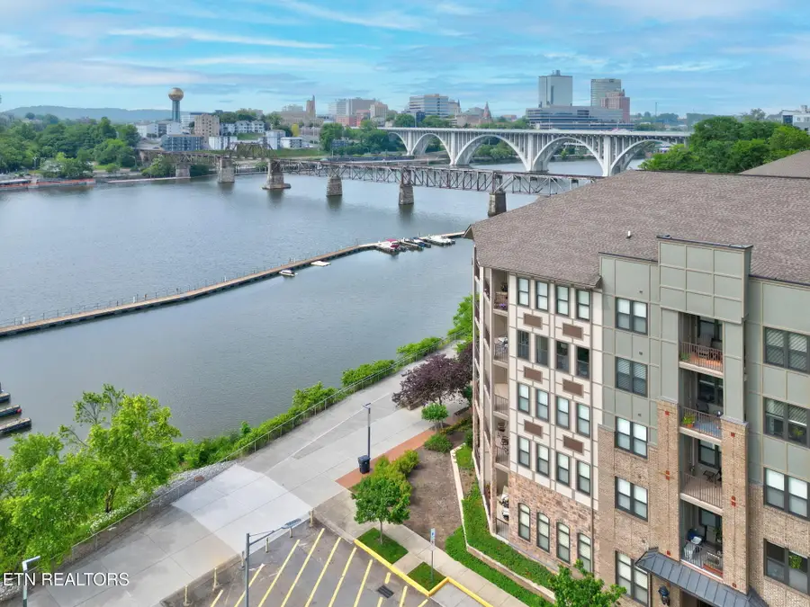 445 W Blount Ave #108, Knoxville, TN 37920 - #2
