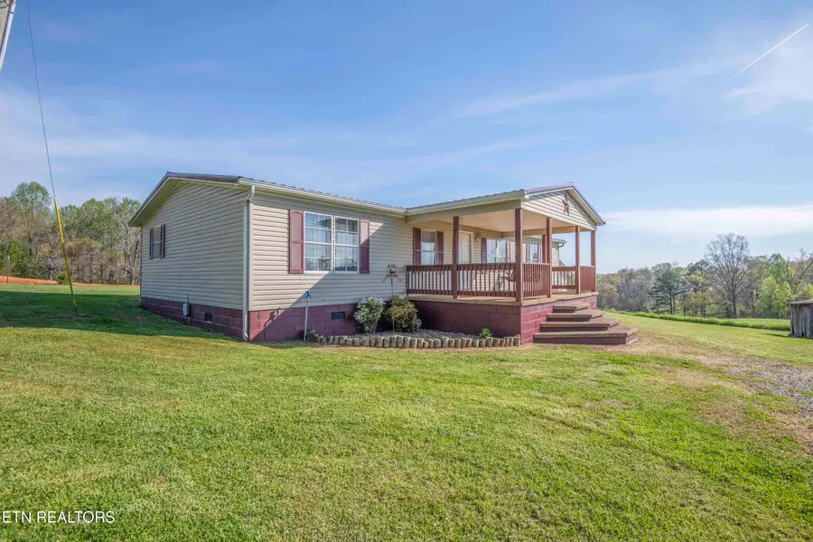 212 Meyers Grove Rd, New Tazewell, TN 37825 - #2