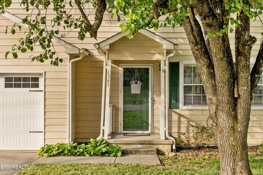 1365 Woodridge Drive, Knoxville, TN 37919 - #3
