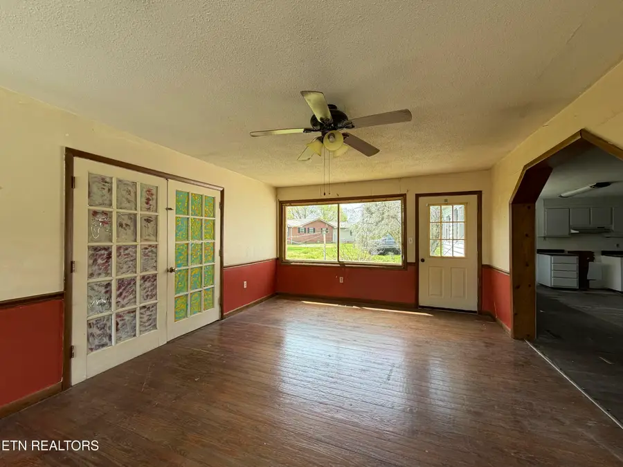 2011 Chestnut St, Sweetwater, TN 37874 - #3