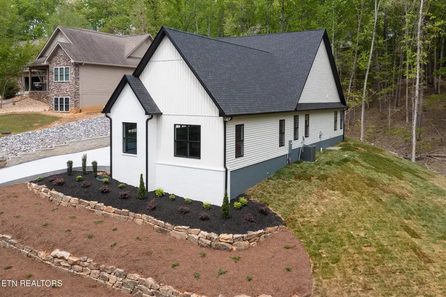 215 Wahuhu Lane, Loudon, TN 37774 - #3