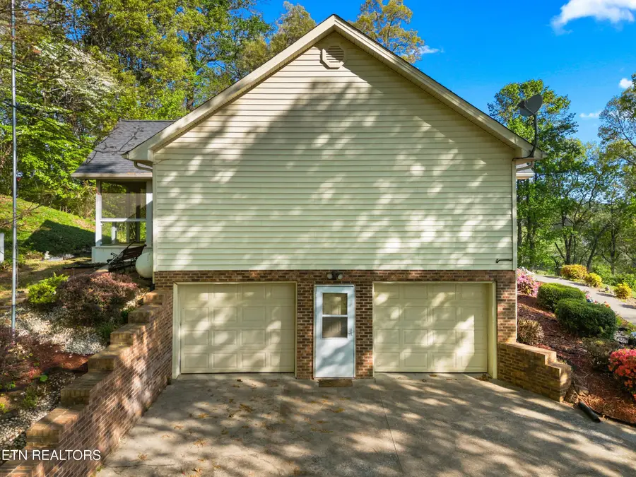 833 Thomas Farms Drive, Jefferson City, TN 37760 - #3