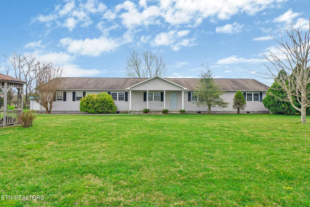 1048 Deep Draw Rd, Crossville, TN 38555 - #1