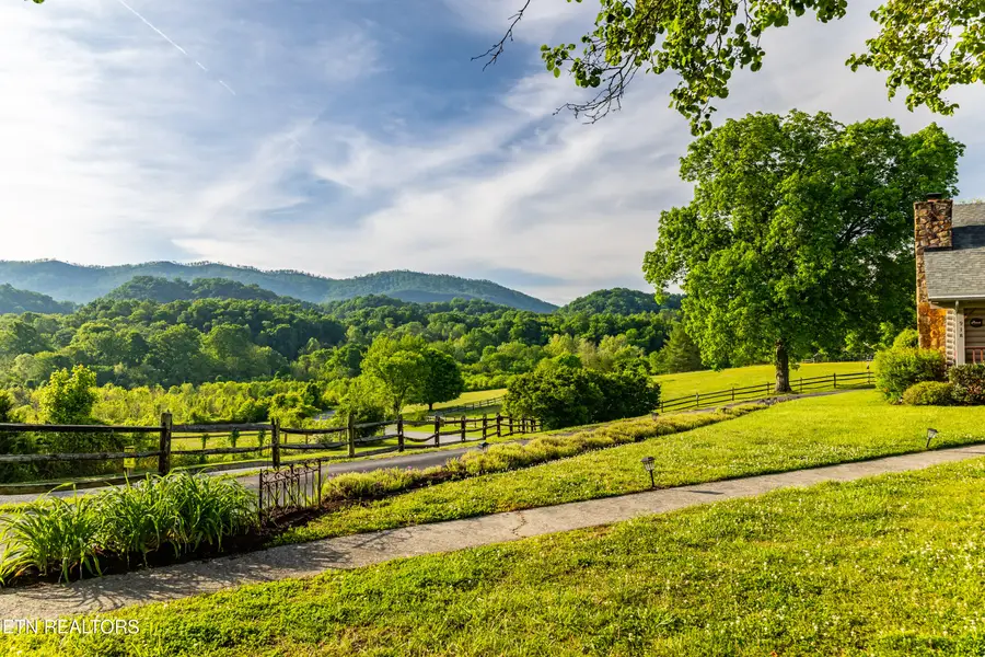918 Country Lane, Walland, TN 37886 - #3