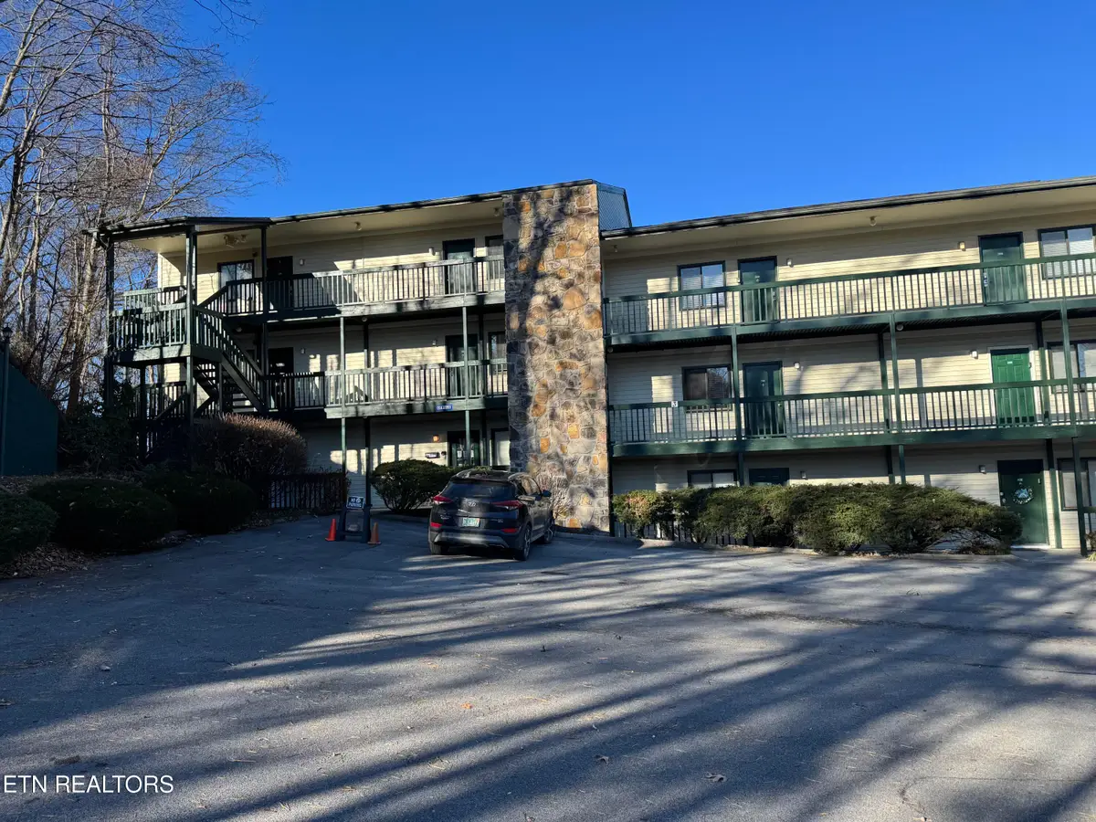 1102 Ski View Drive #UNIT 6, Gatlinburg, TN 37738 - #1