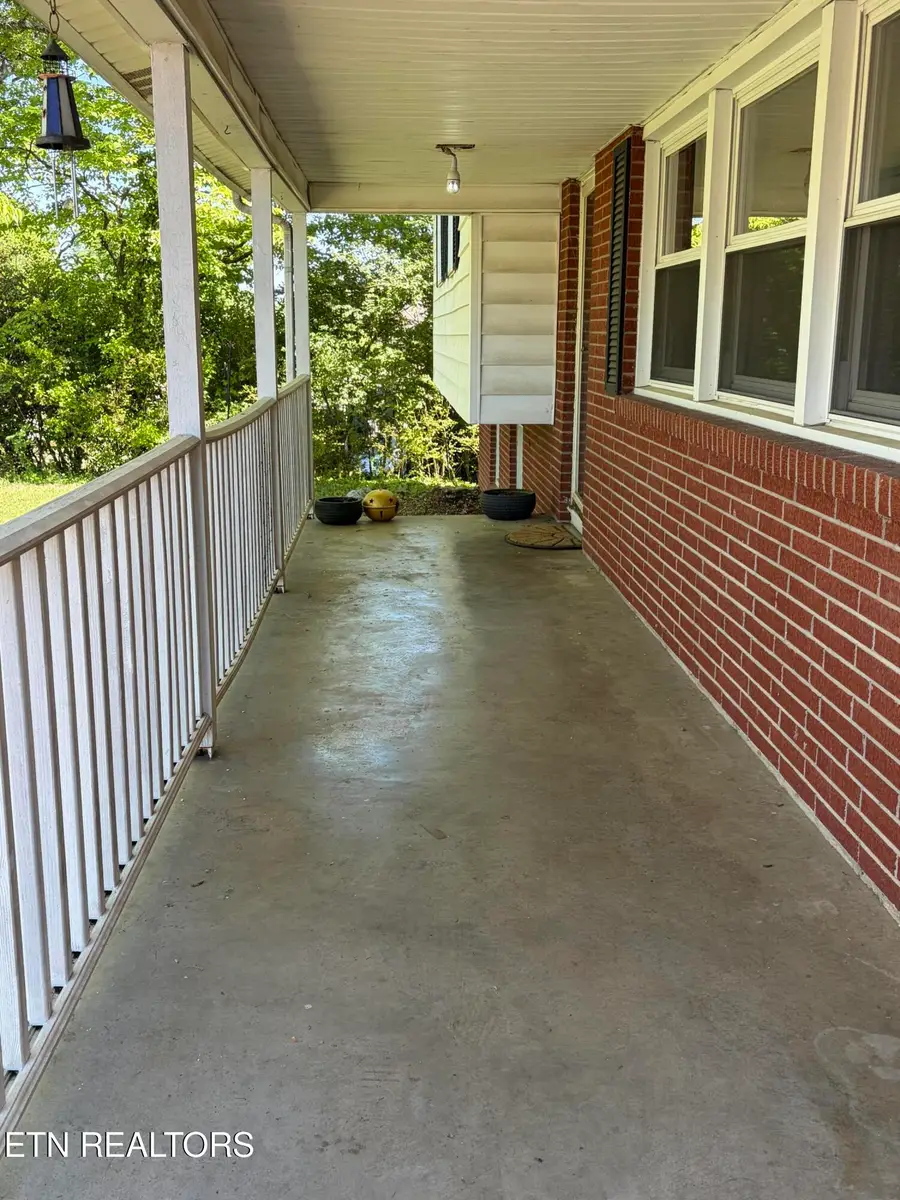 4324 Royalview Rd, Knoxville, TN 37921 - #3