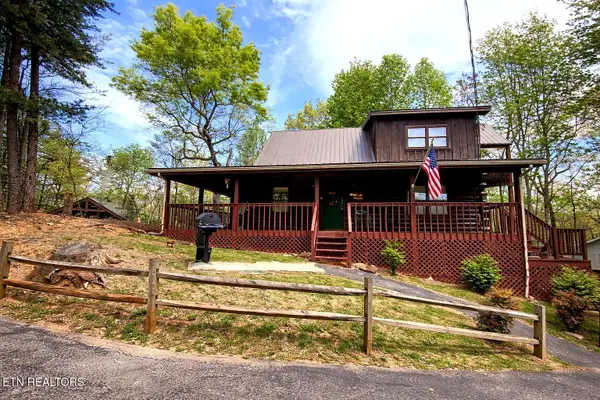 1708 Parkway View Court, Sevierville, TN 37876