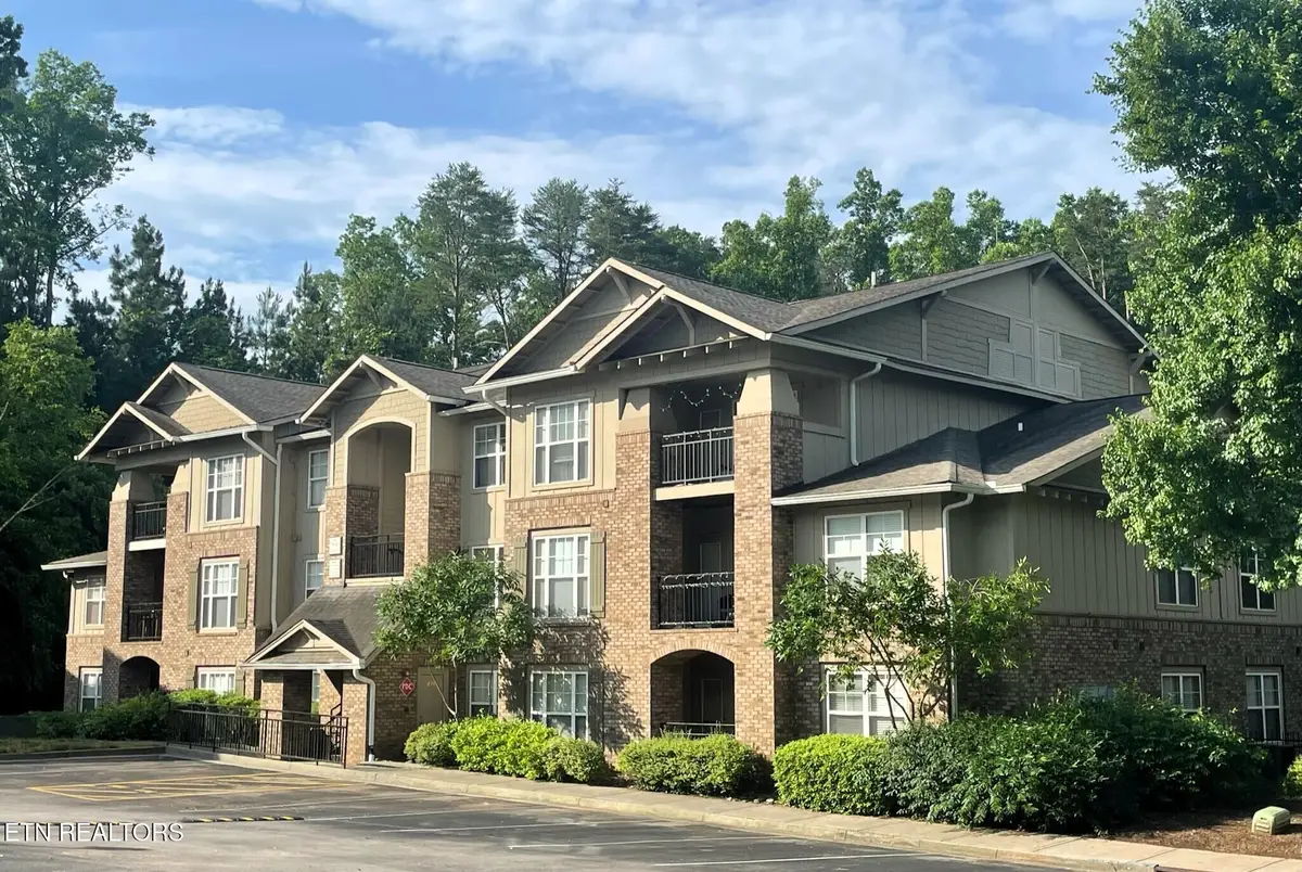 3930 Cherokee Woods Way #102, Knoxville, TN 37920 - #1