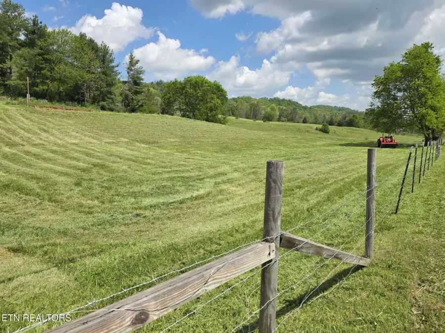 155 Anderson Rd, Sweetwater, TN 37874 - #2